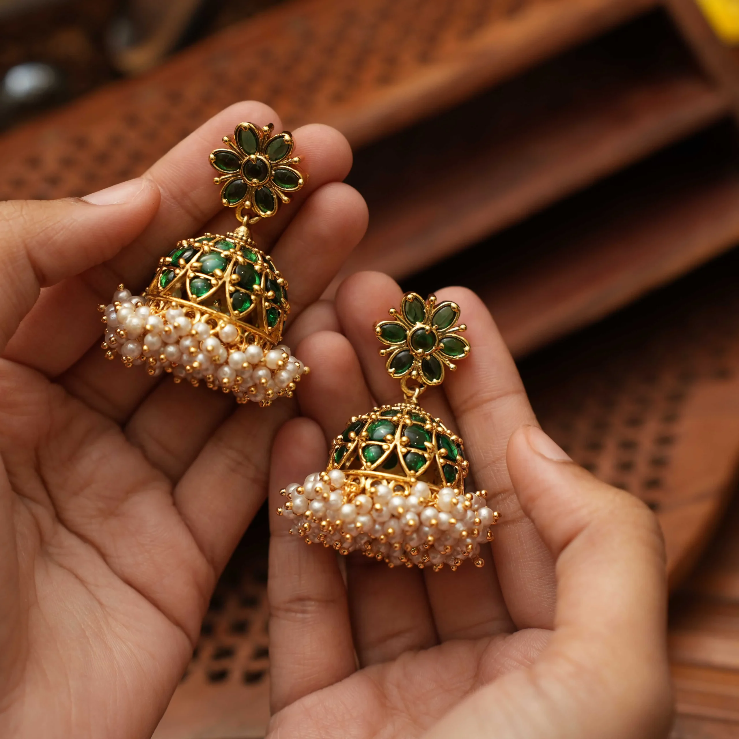 Drisa_Antique_Jhumka_Earrings_Green_non_silver_rimli_02